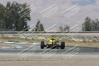 media/Jun-02-2024-CalClub SCCA (Sun) [[05fc656a50]]/Group 6/Qualifying/